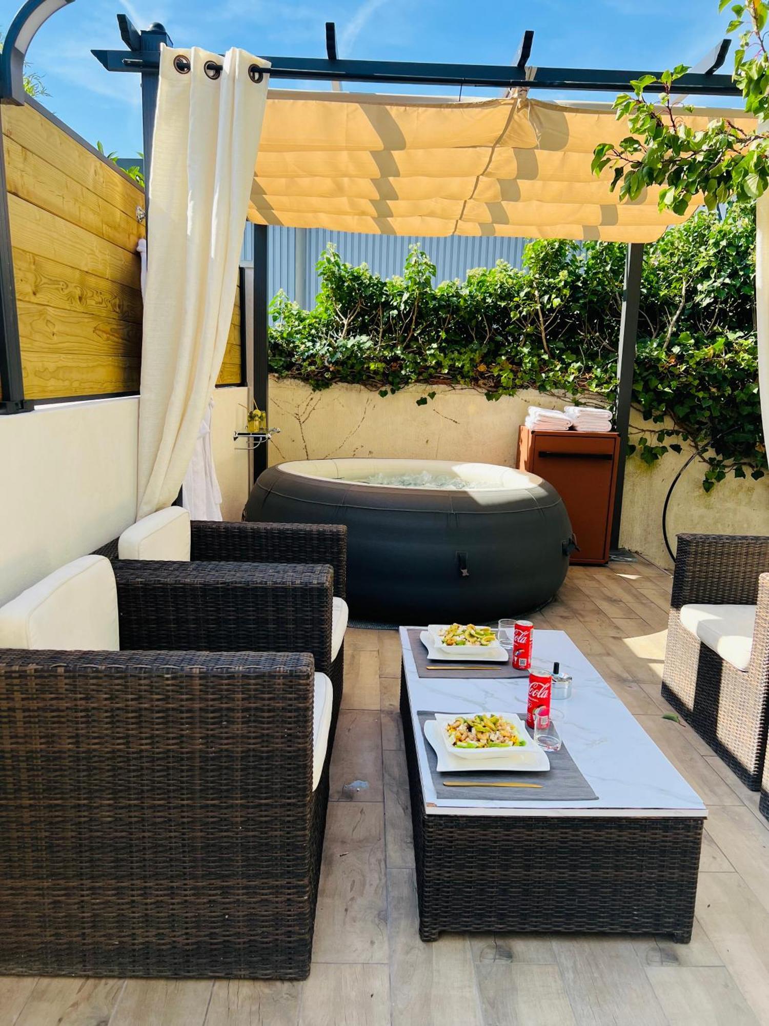 Superbe Appartement Avec Jardin Et Parking Prive Ris-Orangis Bagian luar foto