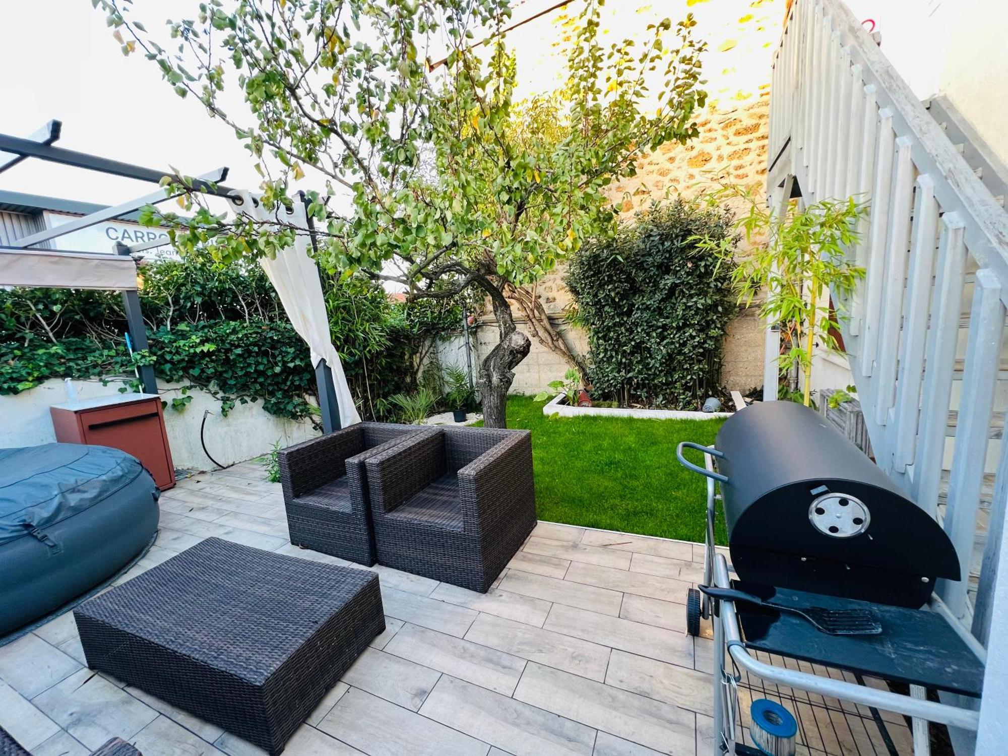 Superbe Appartement Avec Jardin Et Parking Prive Ris-Orangis Bagian luar foto